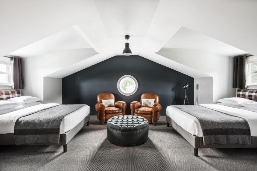 The George Montclair Hotel Bagian luar foto