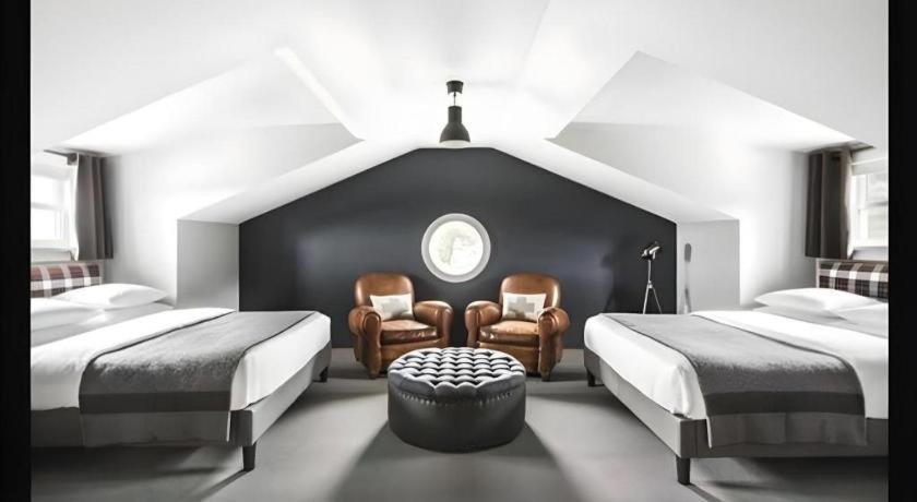 The George Montclair Hotel Bagian luar foto